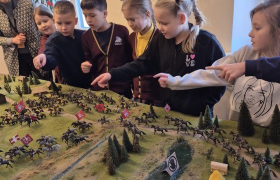 3c klasės pamoka apie Žalgirio mūšį Lietuvos nacionaliniame muziejuje