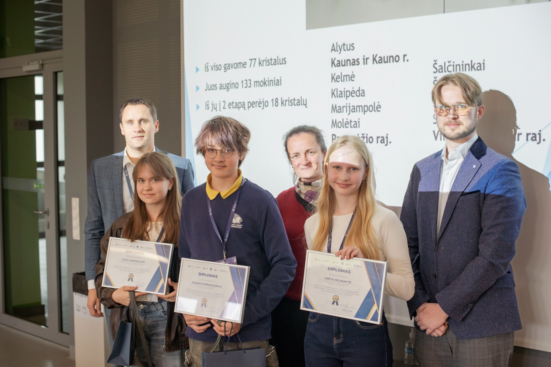 Nacionalinio moksleivių kristalų auginimo konkurso „AUK¡“ finalas