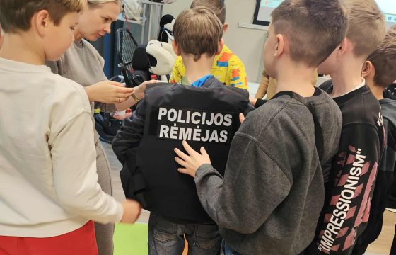 5c apsilankymas policijos komisariate