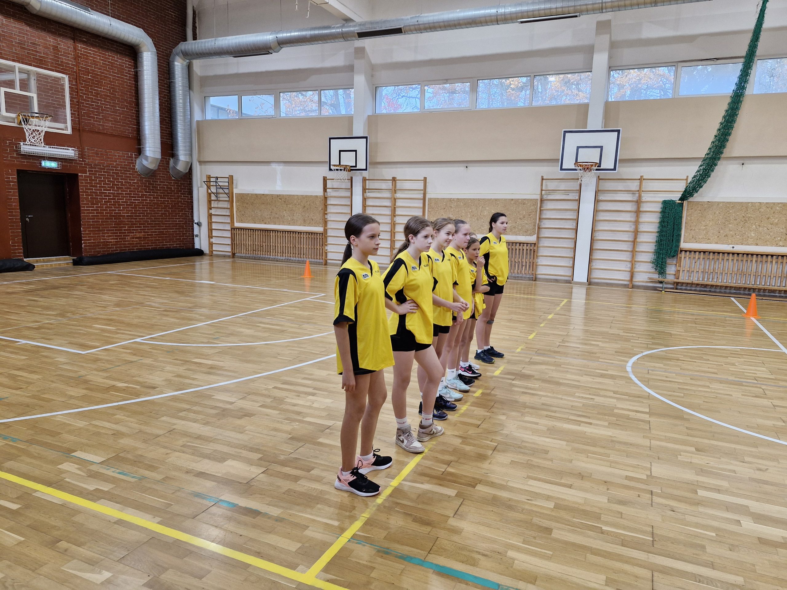 Mergaičių kvadrato rinktinė pateko į Vilniaus miesto finalą!