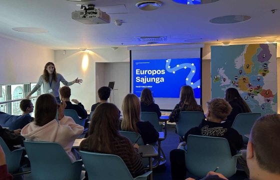 Tradicija tapusios pamokos Europos namuose