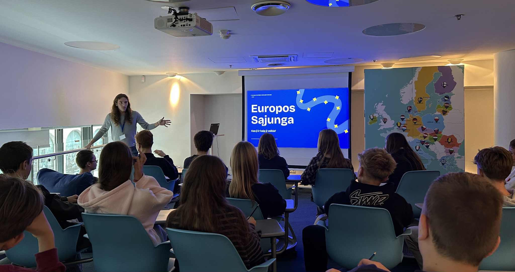 Tradicija tapusios pamokos Europos namuose