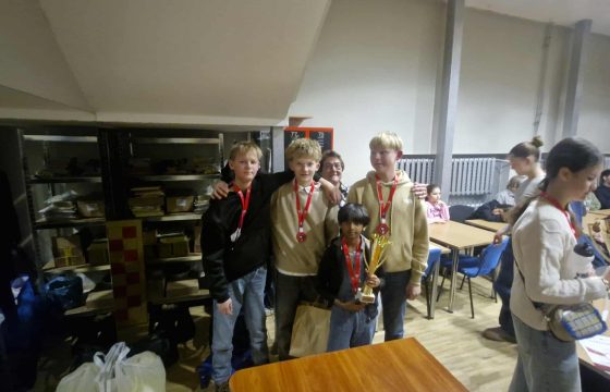 Antroji vieta šachmatų varžybose