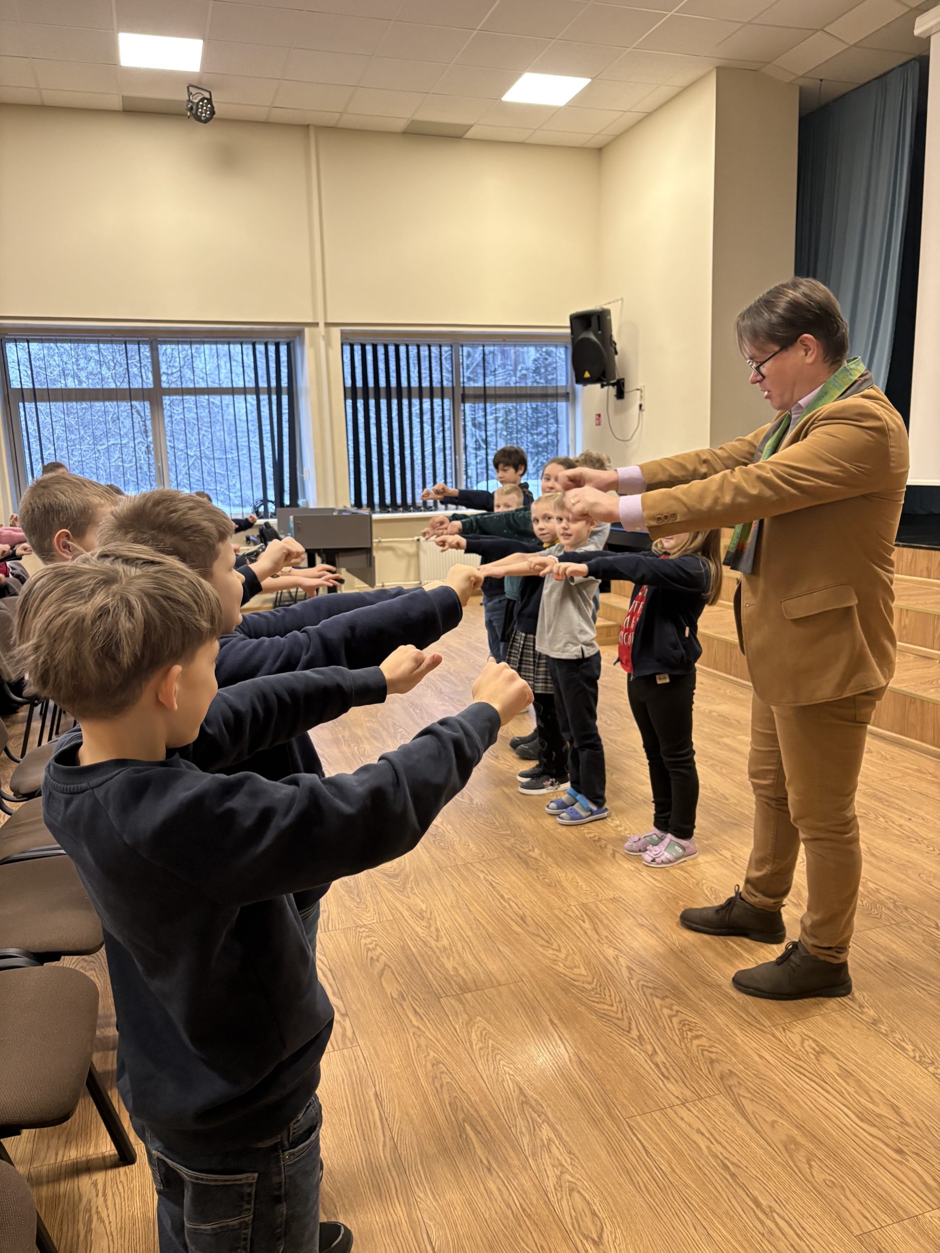 Juliaus Žeko edukacija „Linksmasis mokslas su Lietuvos himnu“