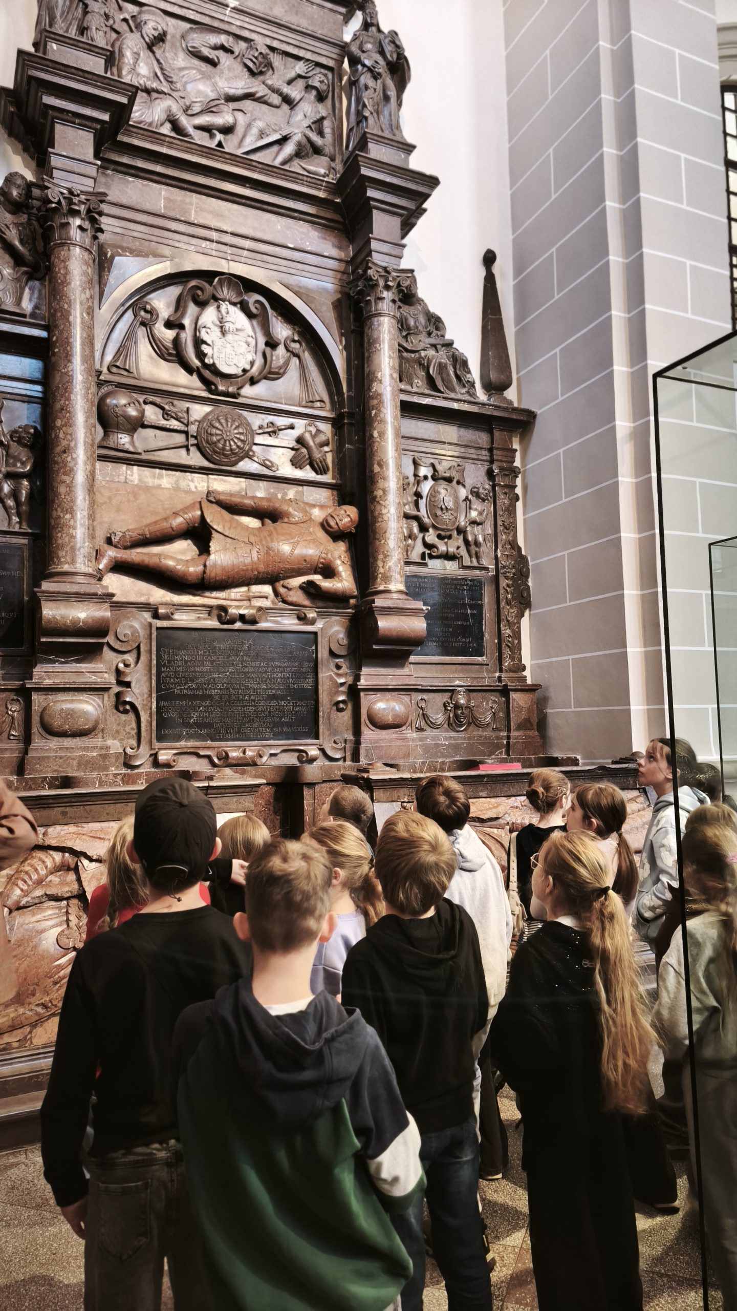 3d ir 4a edukacijoje „Nuo Vilniaus katedros požemių iki jos lobynų“