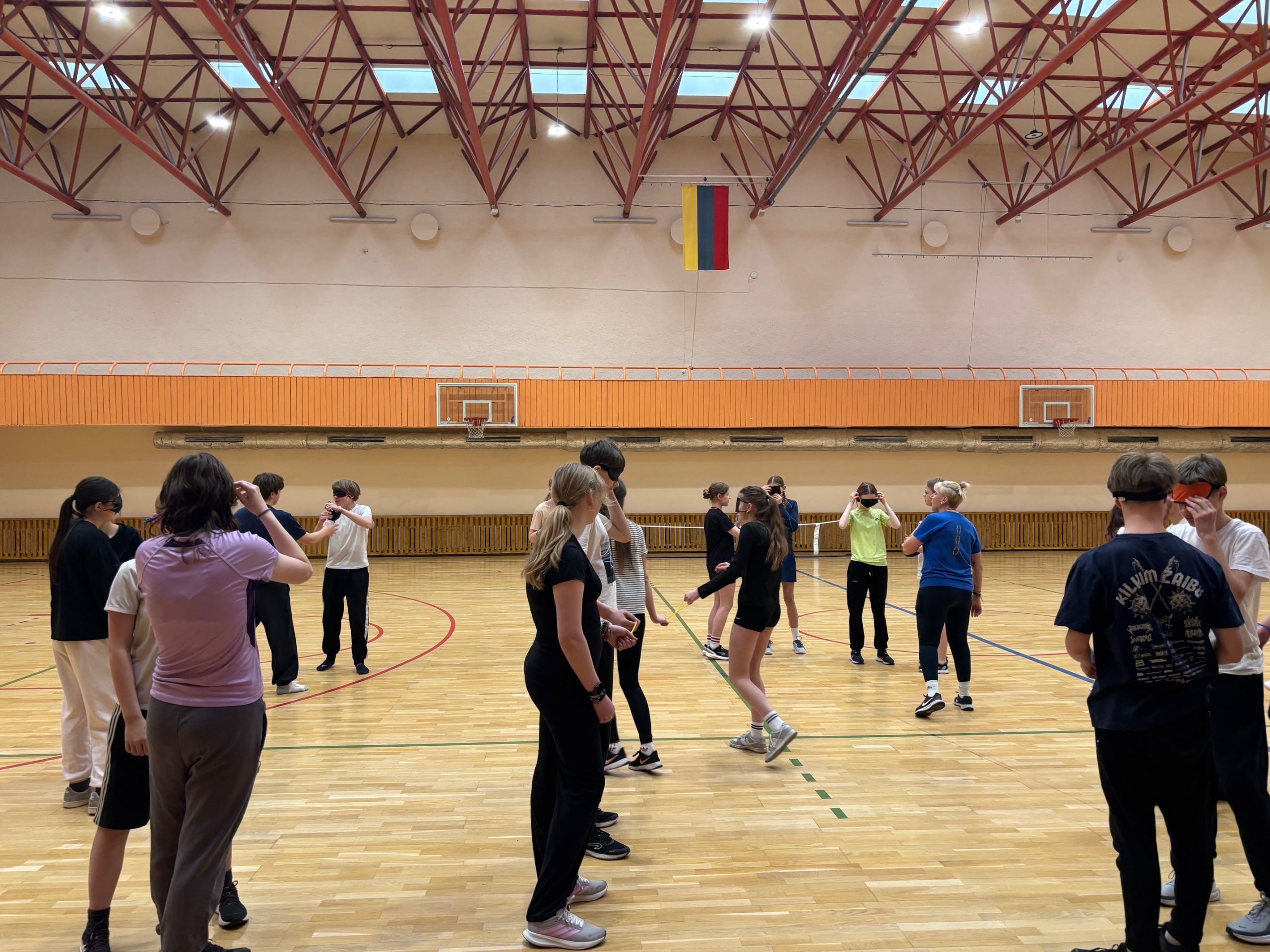 Kaip sportuoja žmonės, turintys regėjimo negalią?