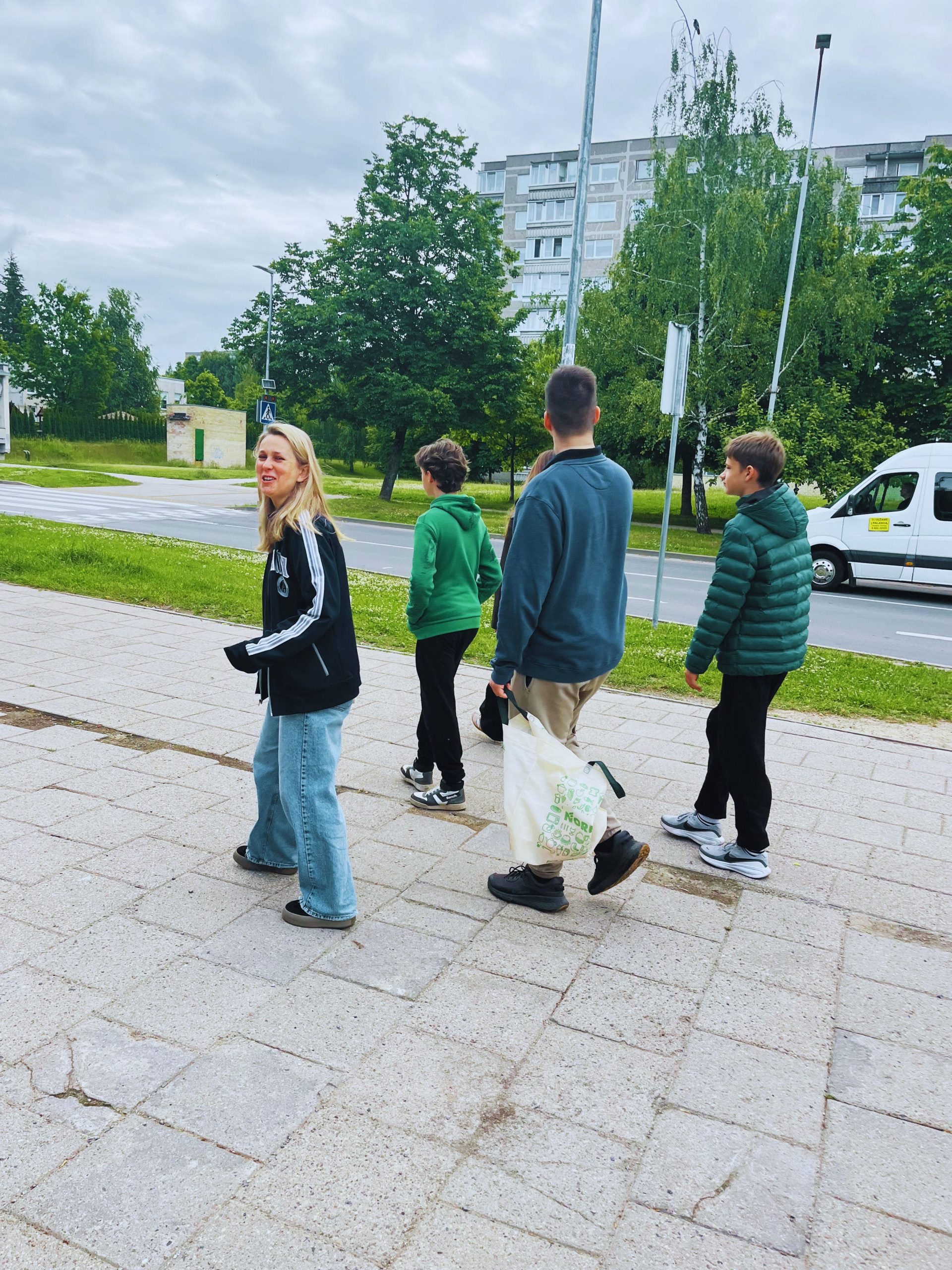 Menas iš antrinių žaliavų: nuo šiukšlės iki meno kūrinio